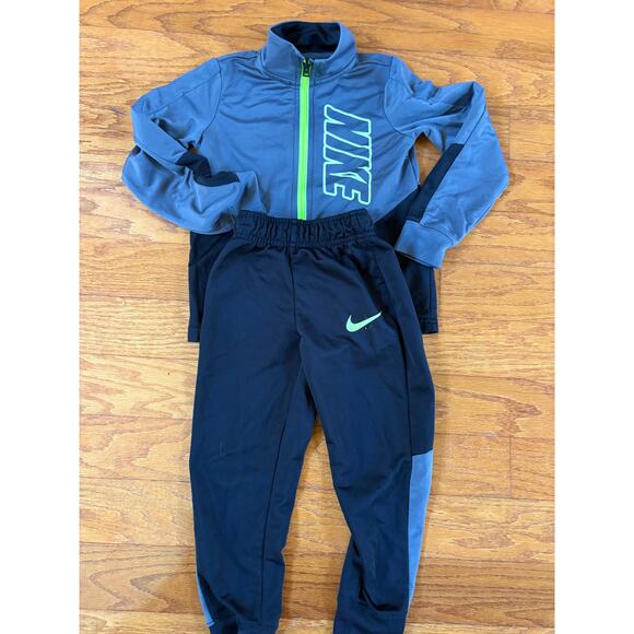 Nike Boys Grey & Black Tracksuit Set Size 4T | Neon Green Zip & Logo - Picture 1 of 6